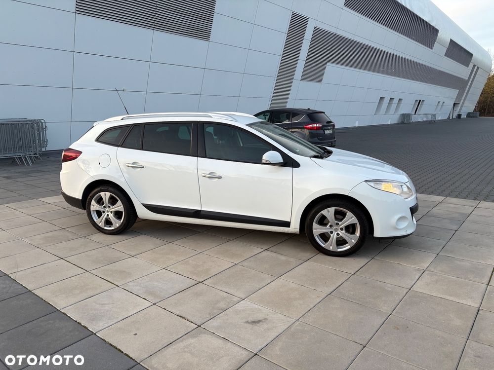 Renault Megane 1.6 16V Dynamique - 3