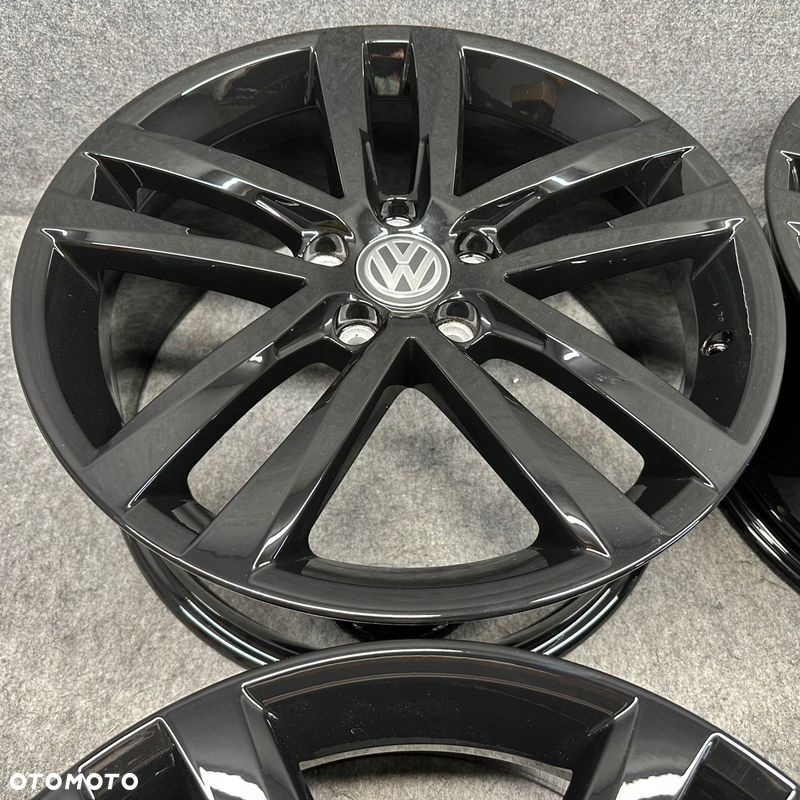 KOMPLET FELG VW GOLF VII 5G 5G0 SALVADOR 18” 18 - 5