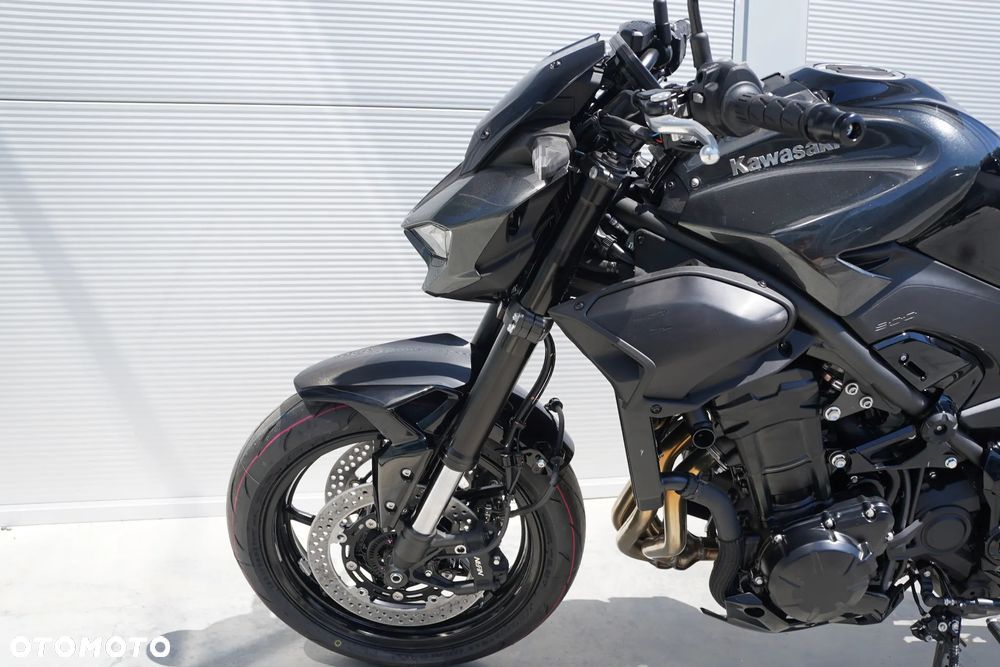 Kawasaki Z 900 - 5