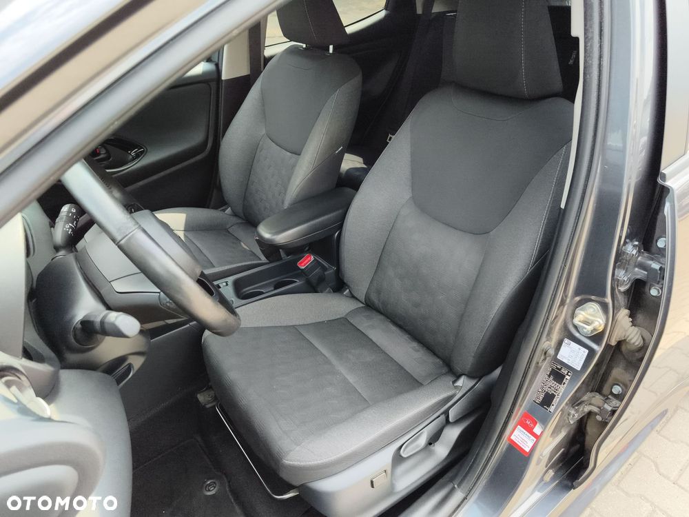 Toyota Yaris Hybrid 1.5 Style - 18