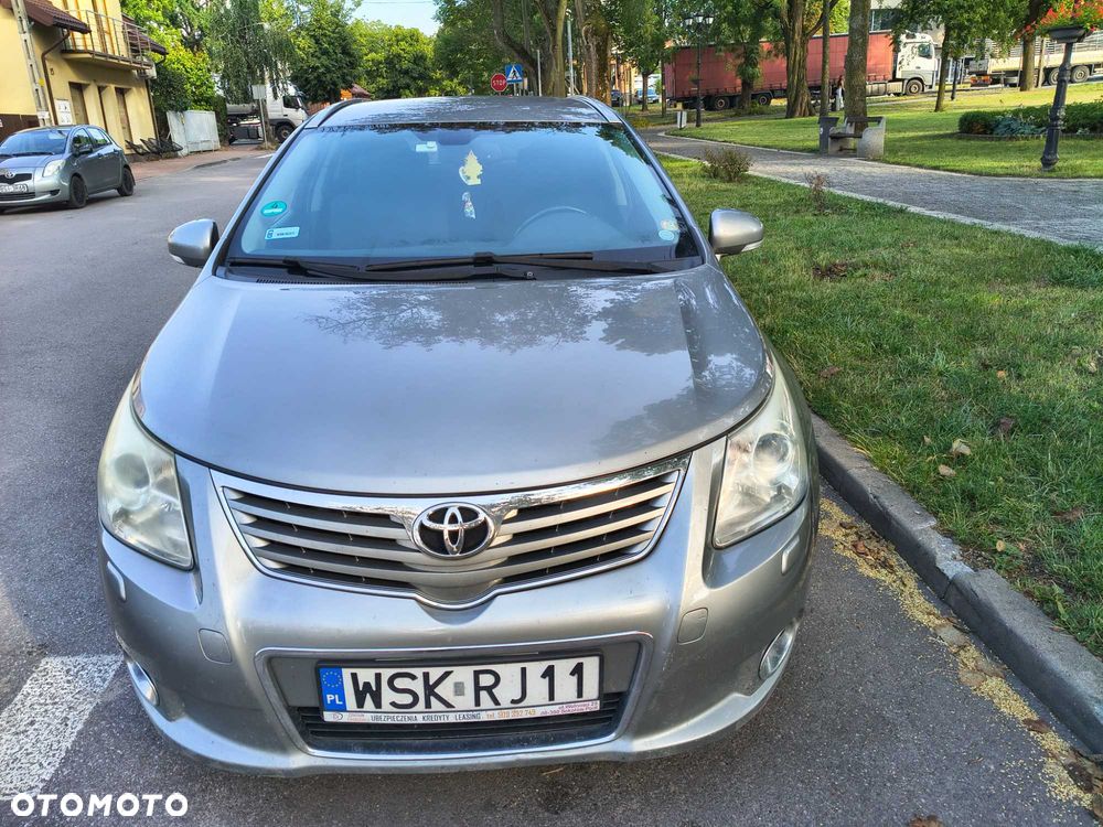Toyota Avensis - 3