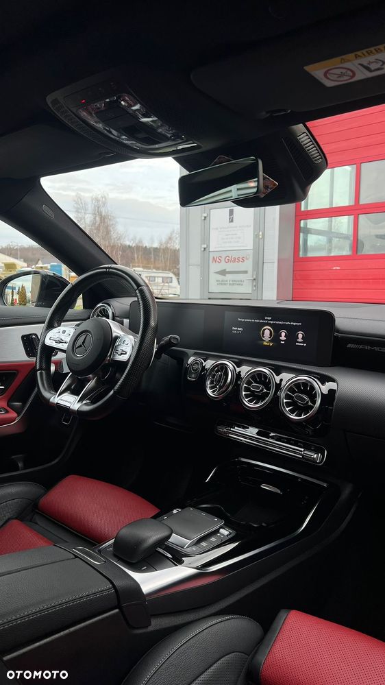 Mercedes-Benz CLA AMG 35 4-Matic 7G-DCT - 7