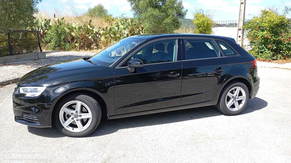 Audi A3 Sportback 30 TDI Design - 15