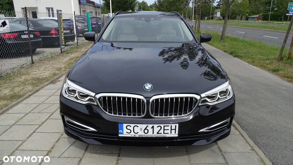 BMW Seria 5 520d xDrive Luxury Line - 7