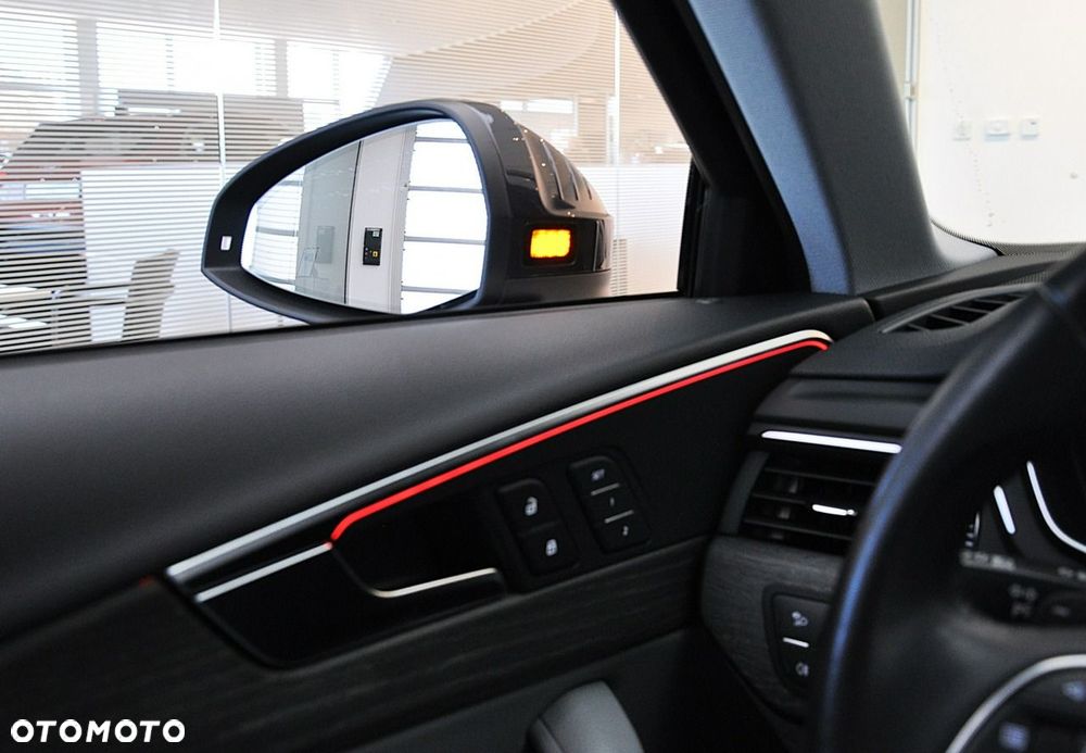 Audi A4 Allroad - 16