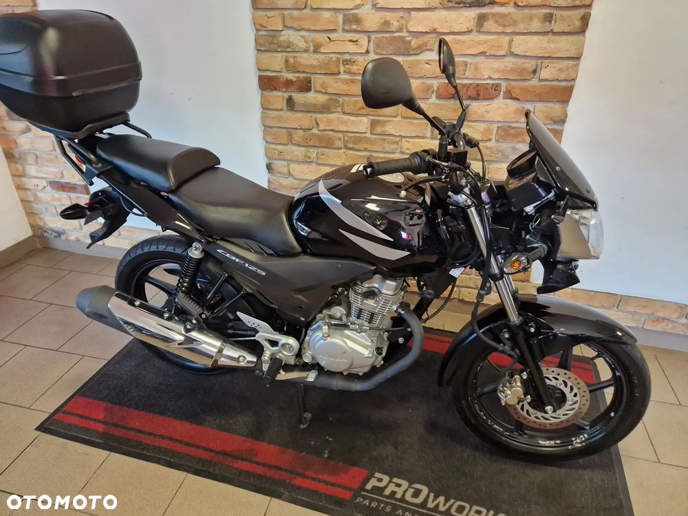 Honda CBF - 7