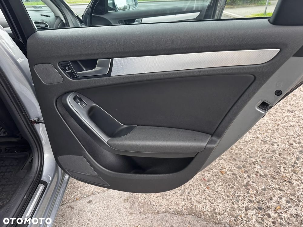 Audi A4 Limousine 2.0 TFSI Quattro S tronic - 30