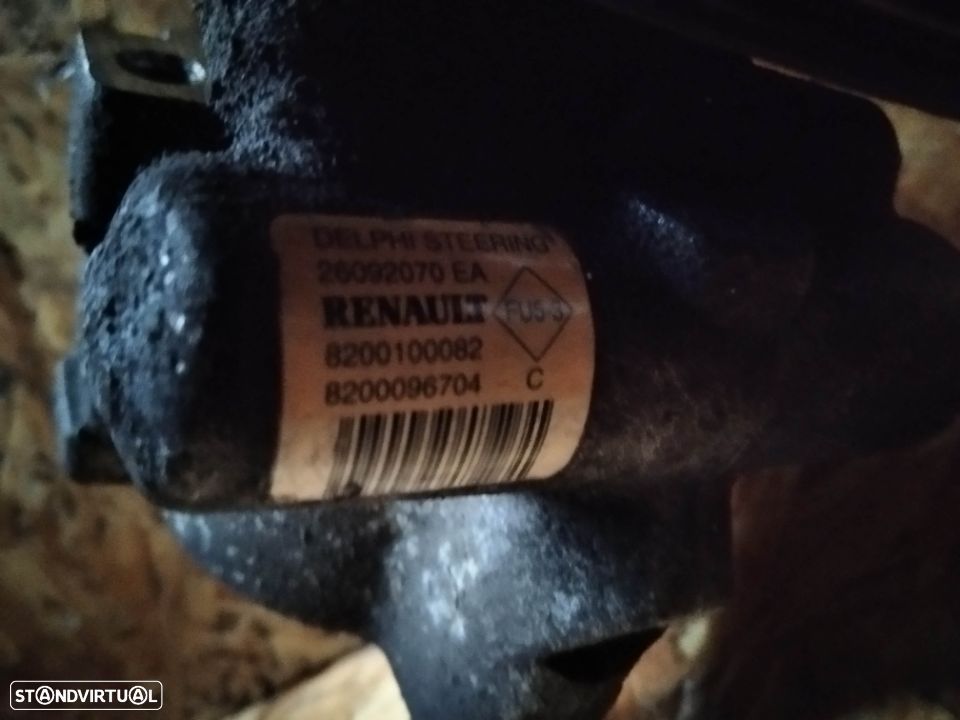 BOMBA DE DIRECÇÇÃO / DIREÇÃO ASSISTIDA RENAULT LAGHUNA II 1.9DCI 8200100082 - 2