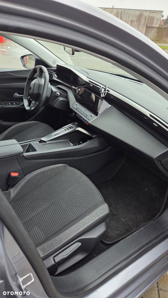 Peugeot 308 1.5 BlueHDi Style S&S EAT8 - 8
