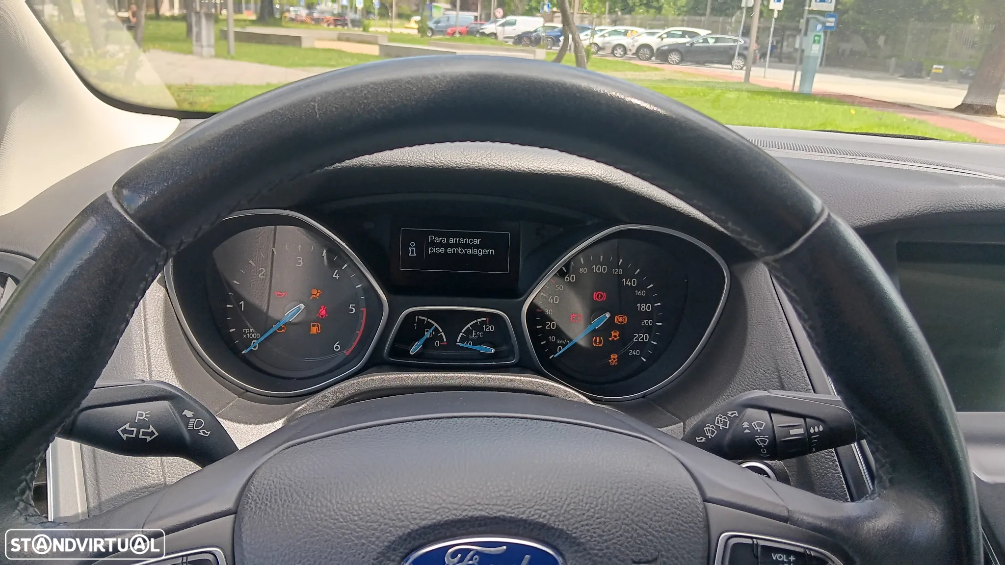 Ford Focus SW 1.5 TDCi Titanium - 24