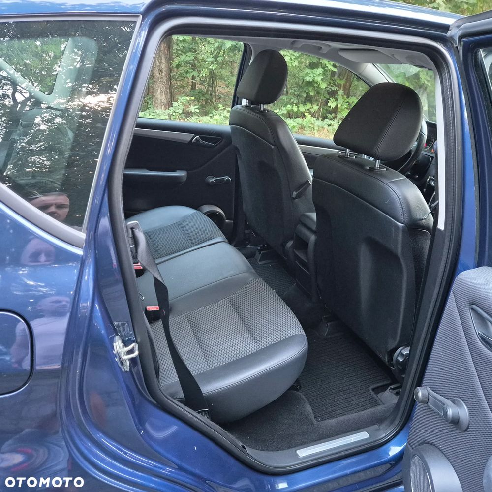 Mercedes-Benz Klasa A 180 CDI Avantgarde DPF Special Edition - 8