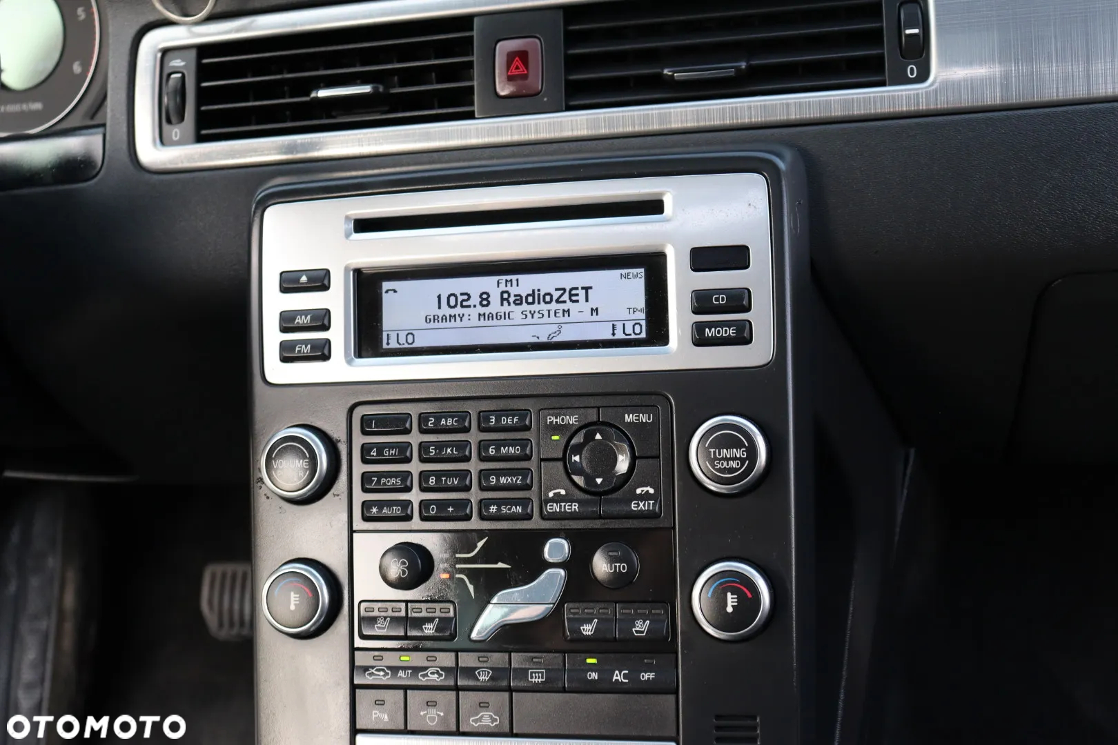 Volvo V70 D5 Summum - 27