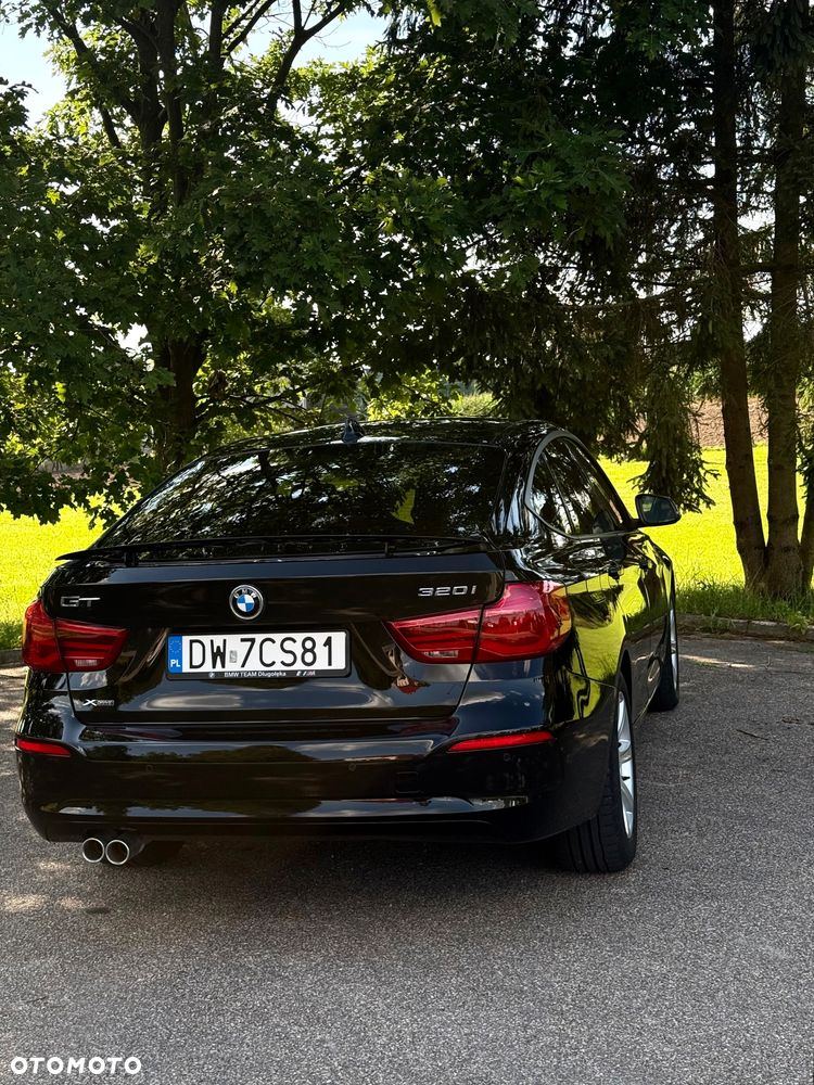 BMW 3GT 320i GPF xDrive Luxury Line - 7