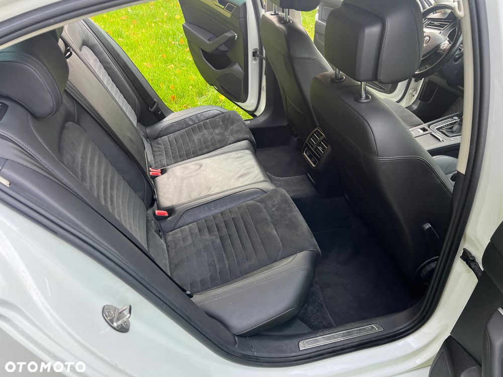 Volkswagen Passat 2.0 TDI BMT Highline DSG - 20