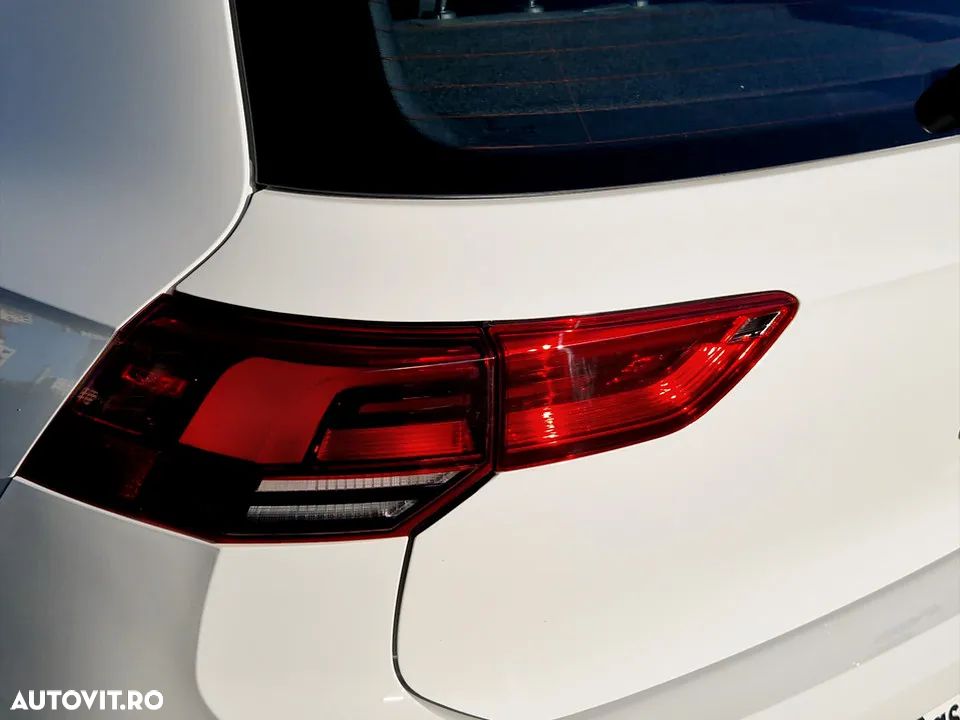 Volkswagen Golf 1.5 eTSI ACT DSG MHEV Life - 10