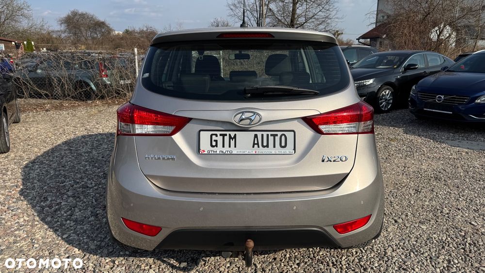 Hyundai ix20 1.4 blue Style - 13