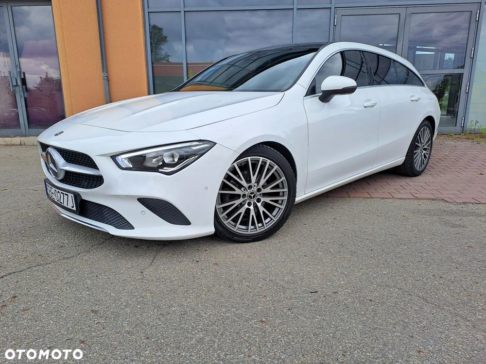 Mercedes-Benz CLA 180 Shooting Brake - 2