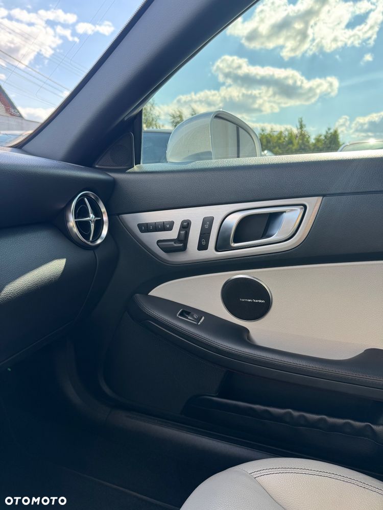 Mercedes-Benz SLK 250 CGI - 20