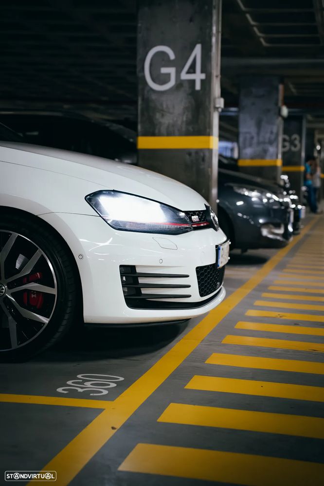 VW Golf 2.0 TSi GTi DSG Performance - 16