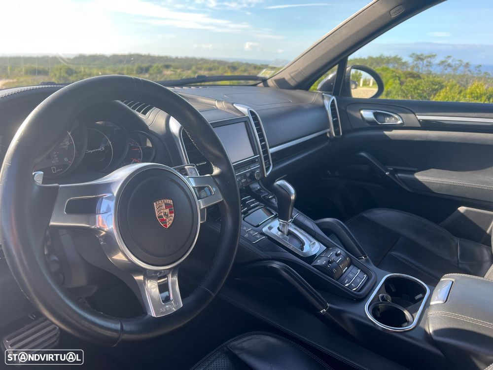 Porsche Cayenne II S - 16