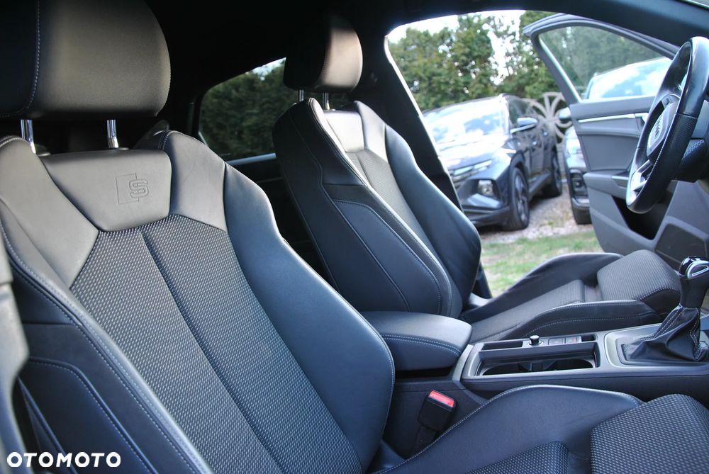 Audi Q3 Sportback 35 TDI quattro S tronic S line - 20