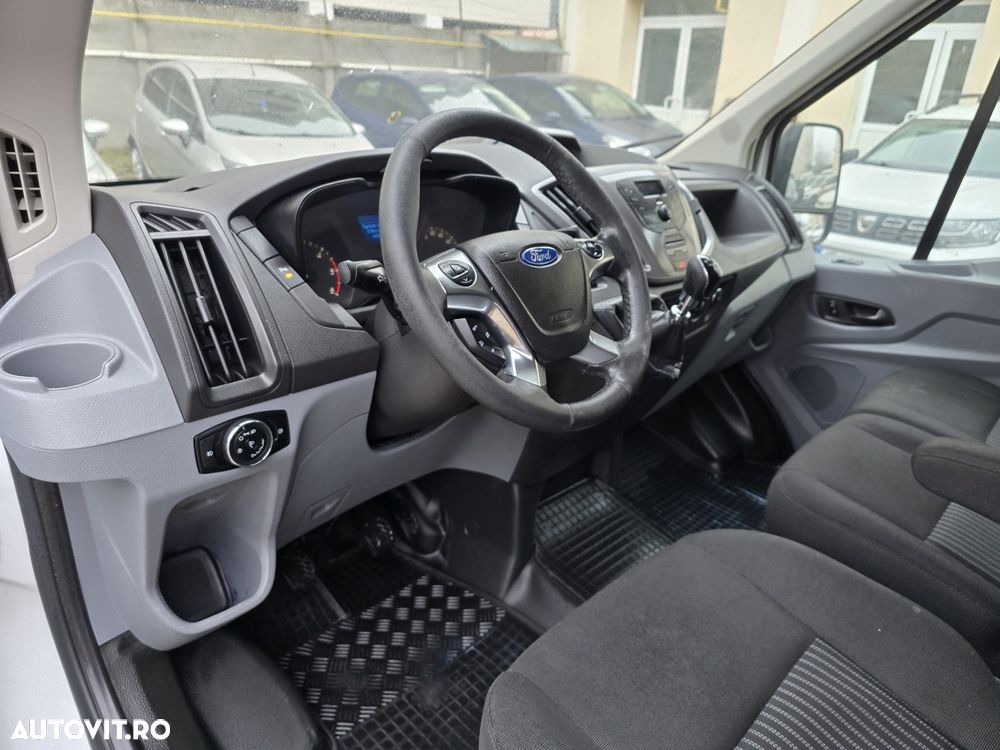 Ford Transit - 11