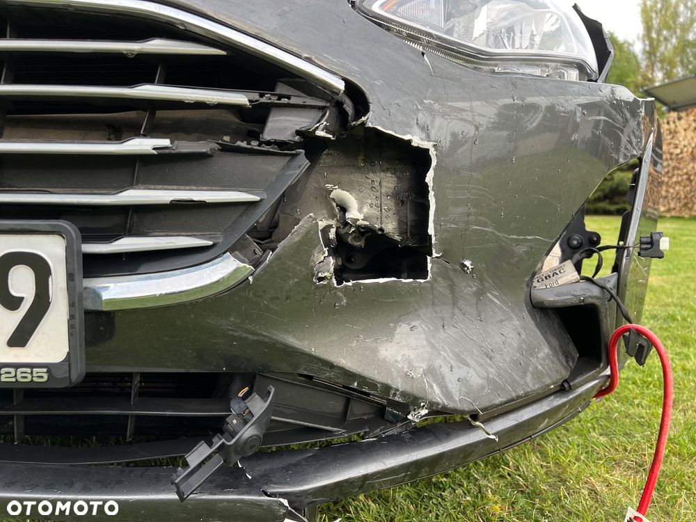 Ford Focus SW 1.5 EcoBlue S&S TITANIUM - 19