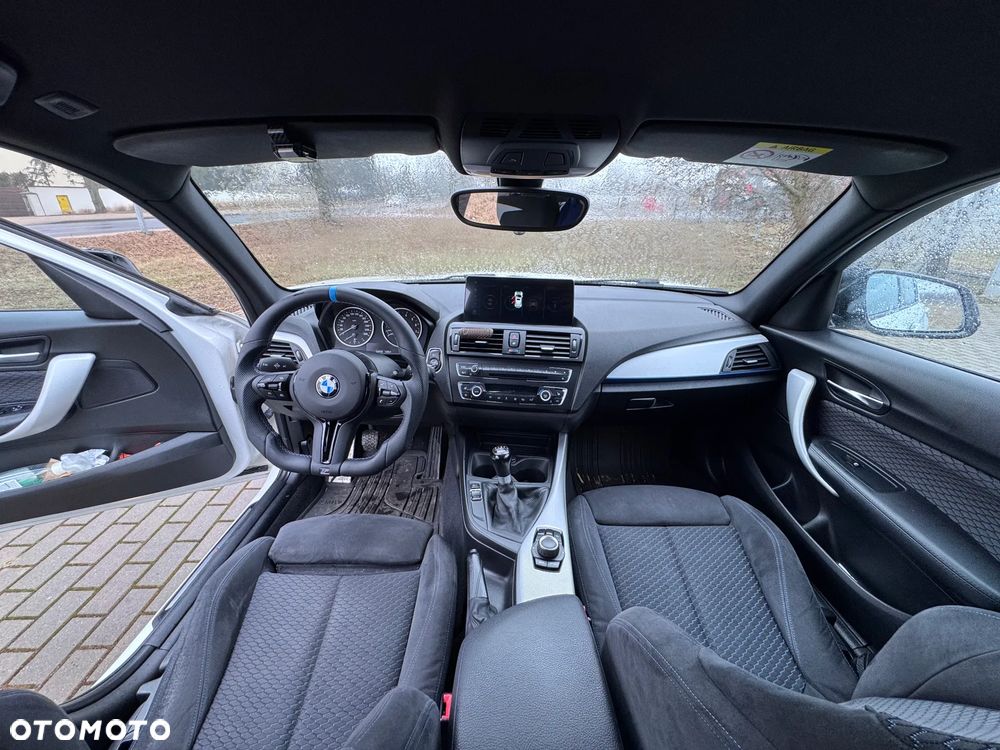 BMW Seria 1 116i Sport Line - 32