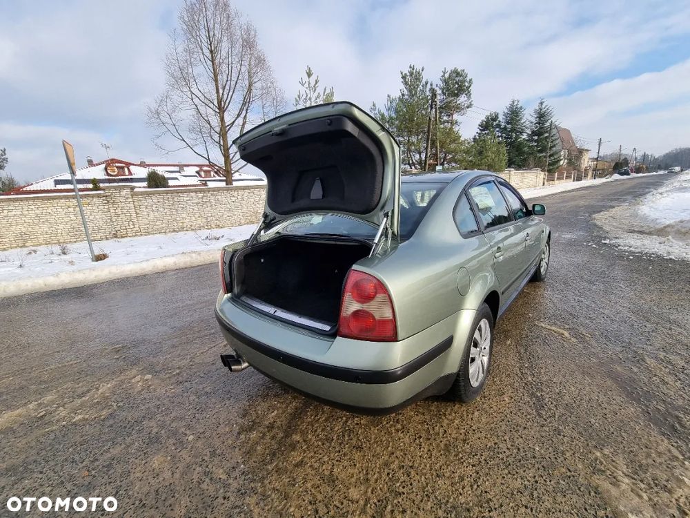 Volkswagen Passat 2.0 Comfortline - 10