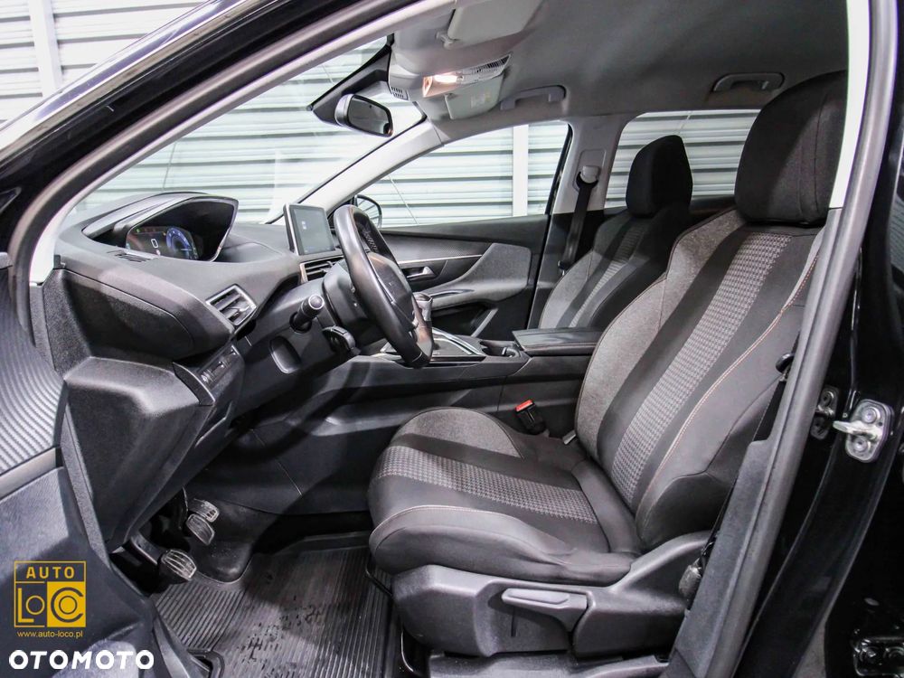 Peugeot 3008 PureTech 130 Stop & Start GPF Allure - 12