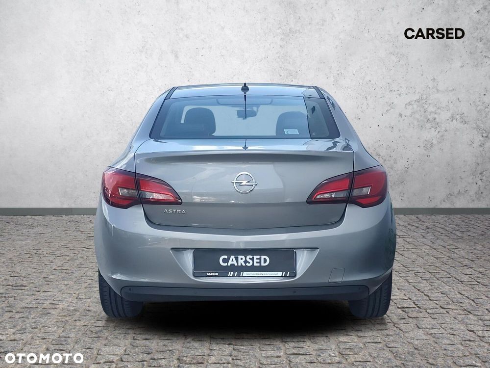 Opel Astra - 5