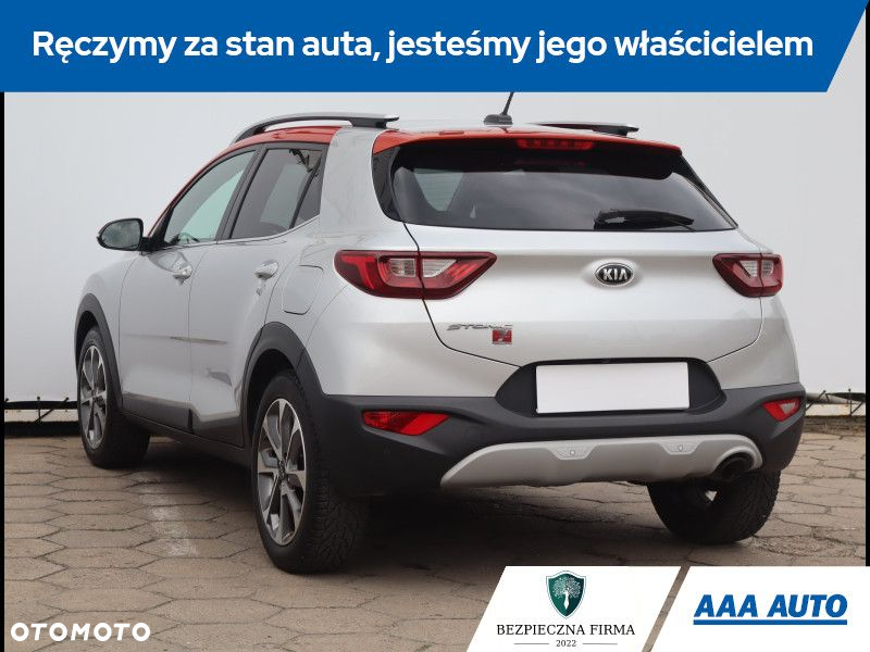 Kia Stonic - 5