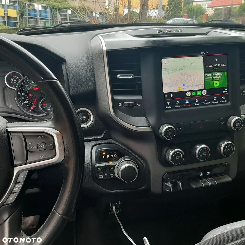 RAM 1500 Crew Cab Shortbed Bighorn - 12