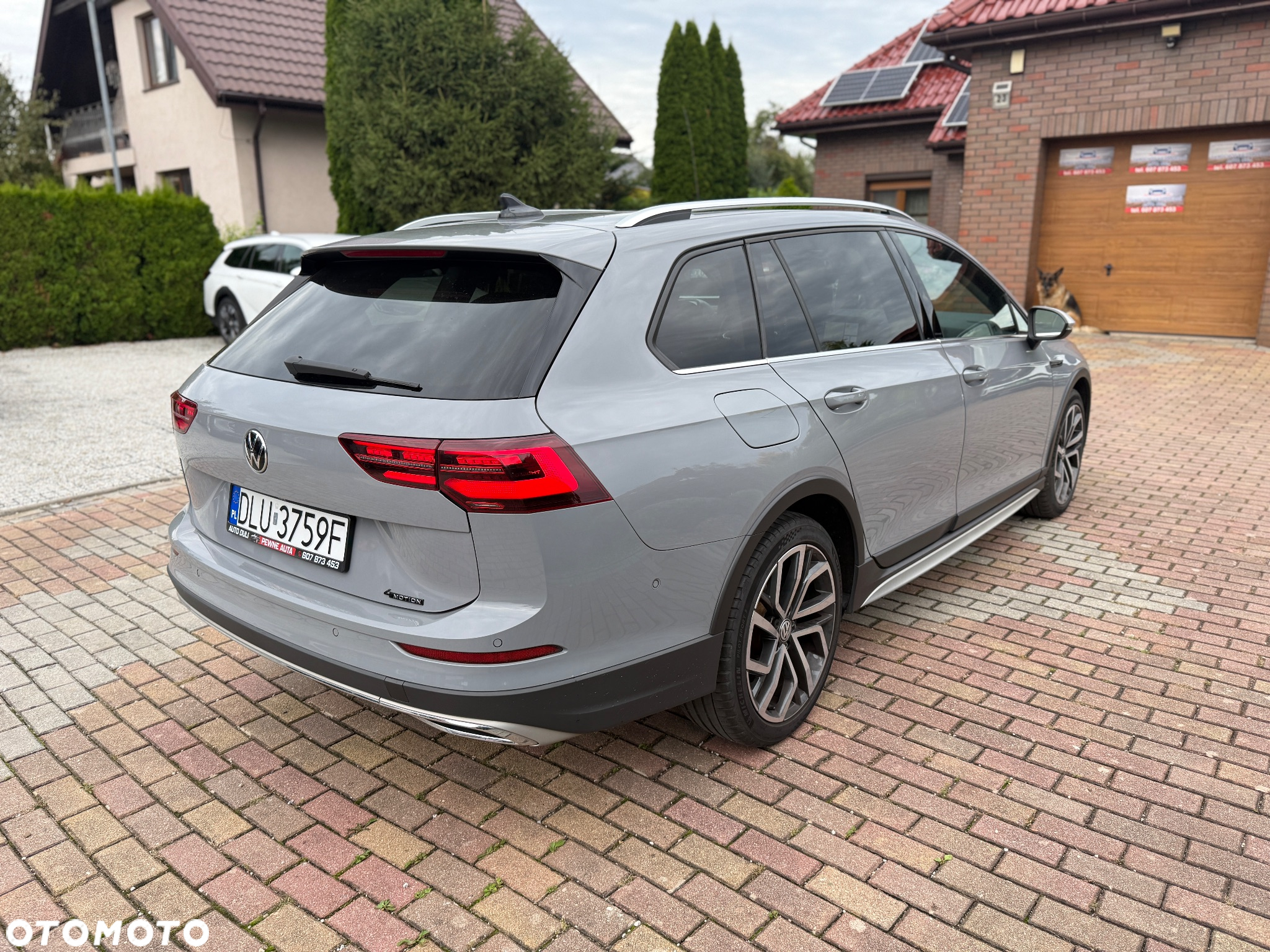 Volkswagen Golf Variant 2.0 TDI 4Motion SCR DSG Alltrack - 3