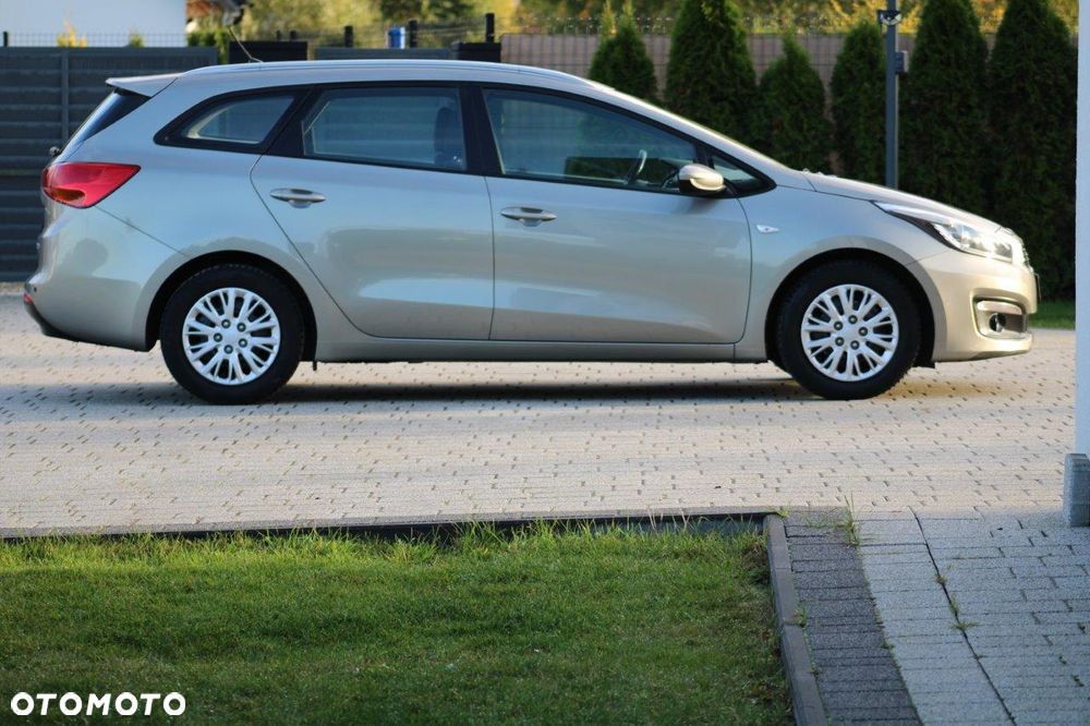 Kia Ceed 1.4 Smart Plus - 11