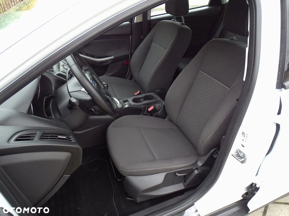 Ford Focus 1.0 EcoBoost Edition - 18