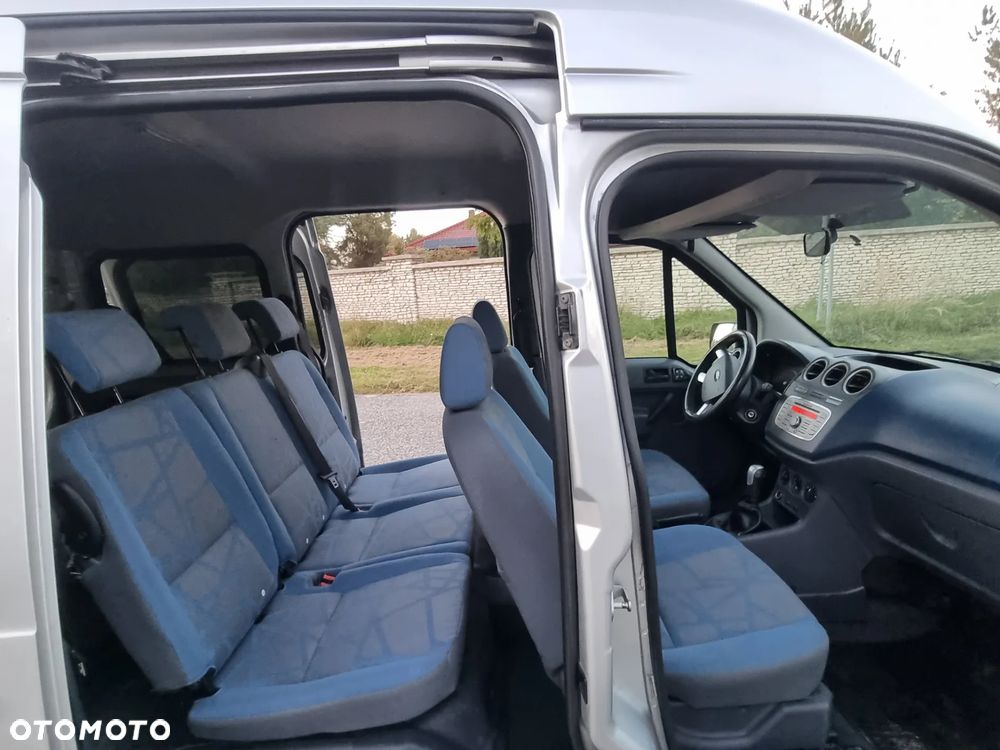 Ford Transit Connect 200 SWB Limited - 17