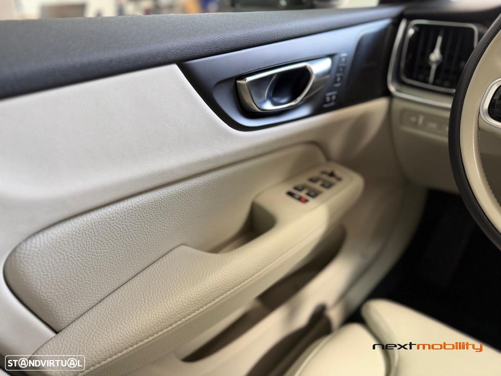 Volvo V60 2.0 T6 AWD TE Inscription - 15