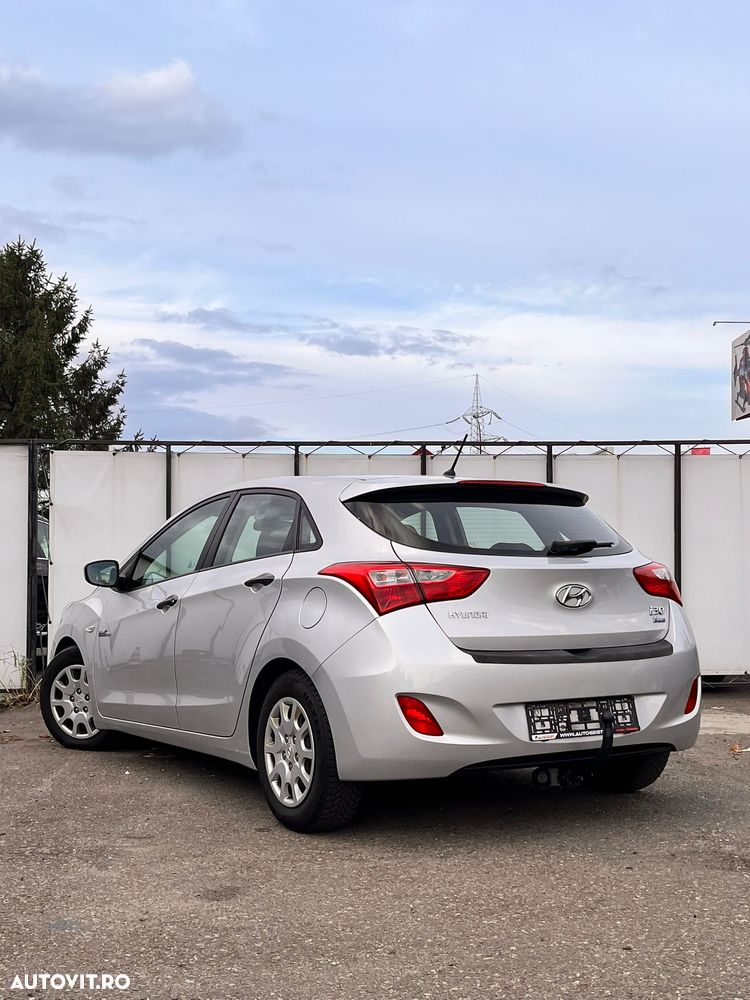 Hyundai i30 1.6 CRDI Highway Heat+ - 3