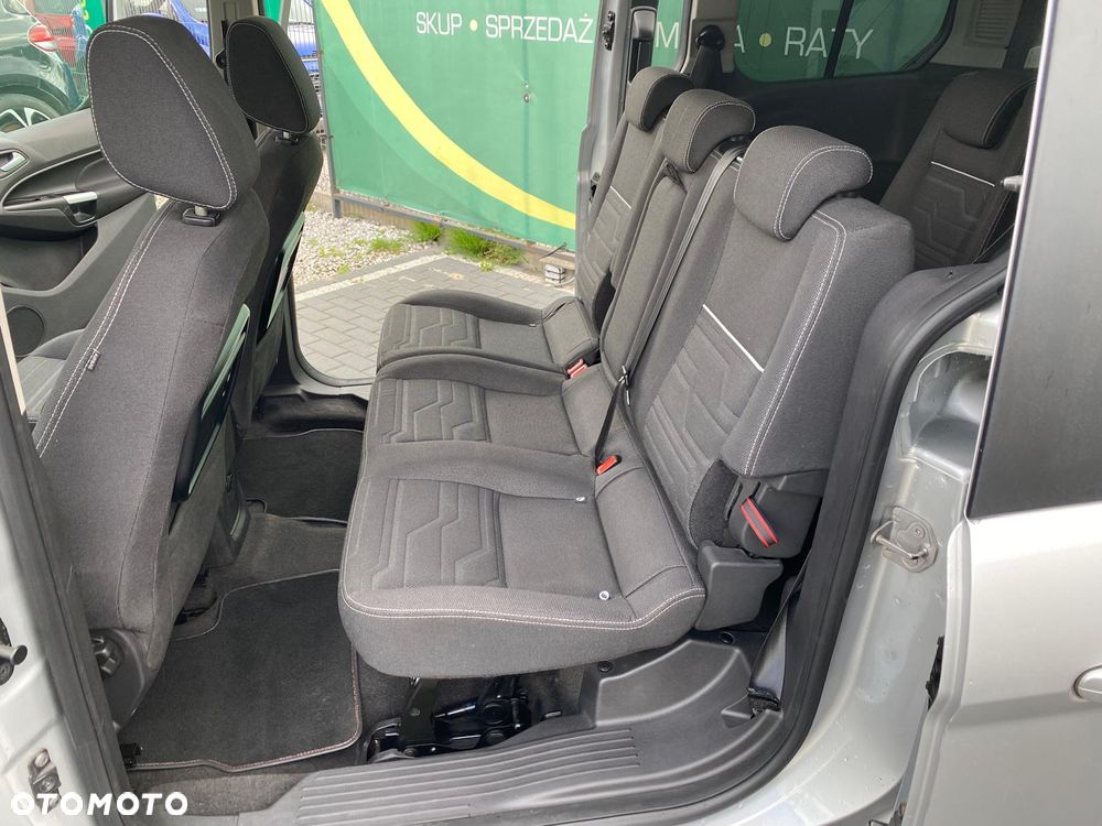 Ford Tourneo Connect Grand - 9