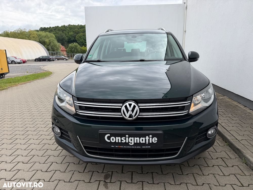 Volkswagen Tiguan 2.0 TDI DPF 4Motion BlueMotion Technology Lounge Sport & Style - 4
