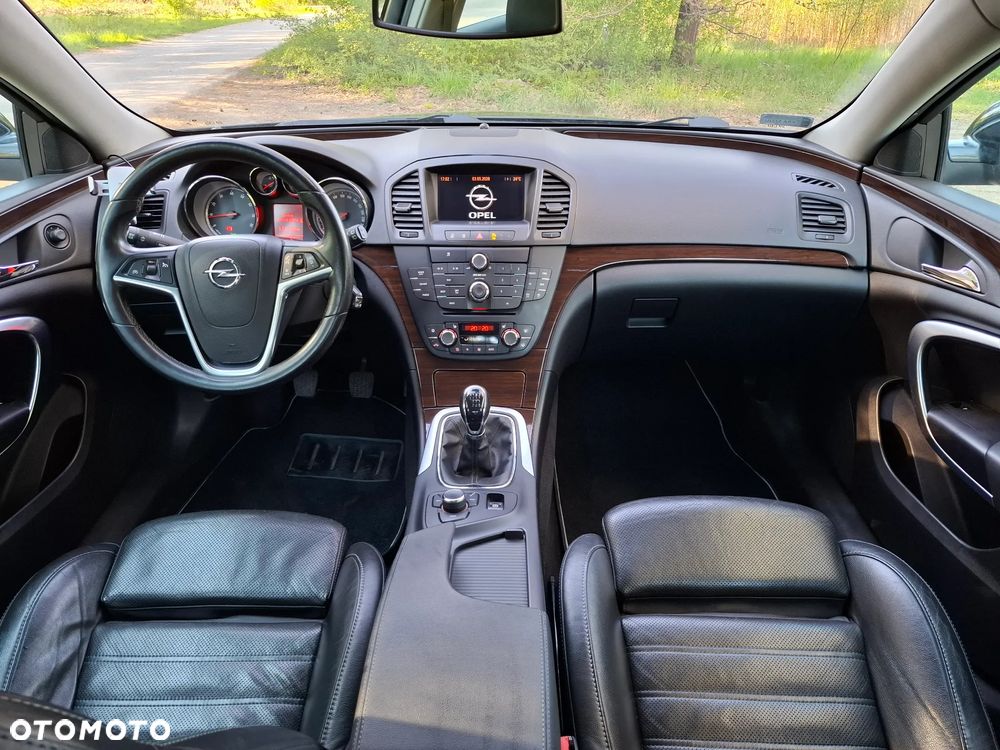 Opel Insignia ver-1-6-turbo - 9