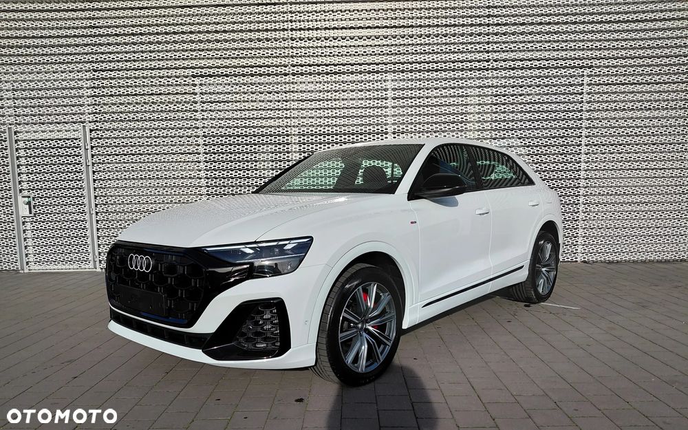 Audi Q8 60 TFSI e PHEV Quattro Tiptronic - 1