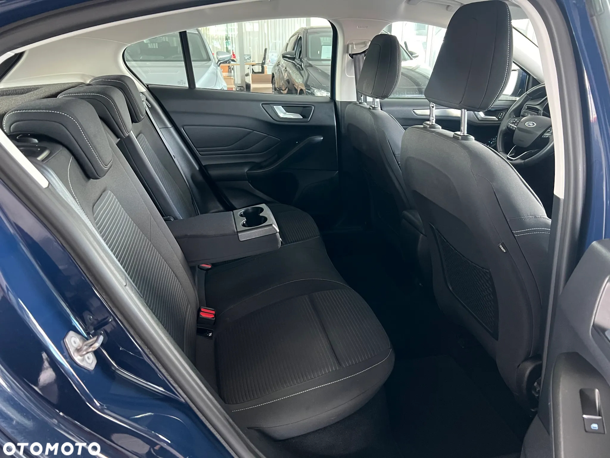 Ford Focus 1.0 EcoBoost Titanium Business - 34