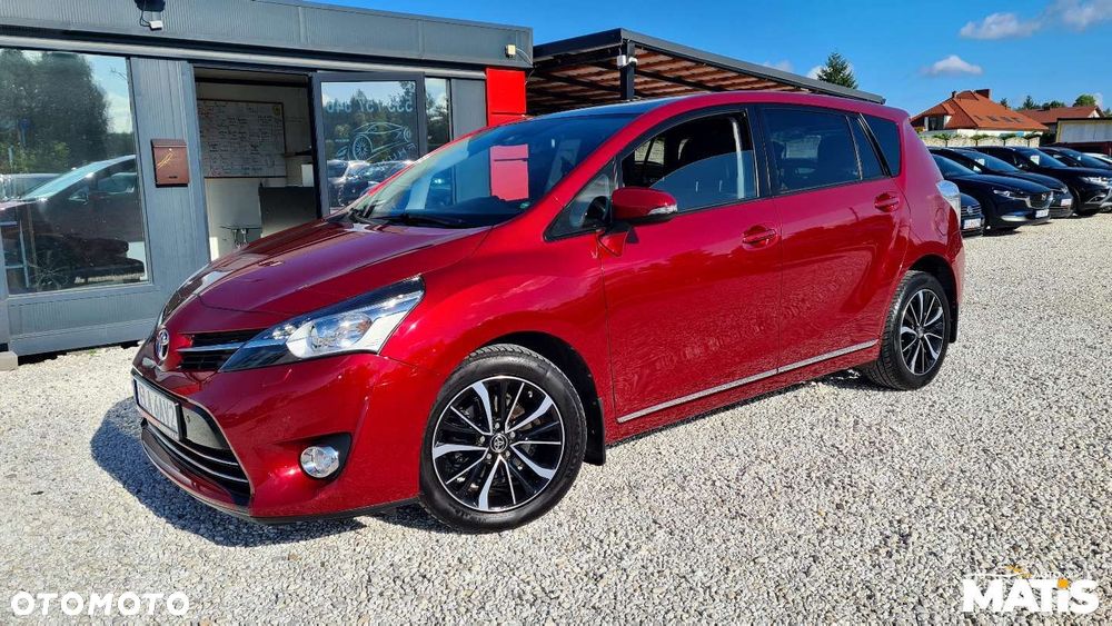 Toyota Verso - 35