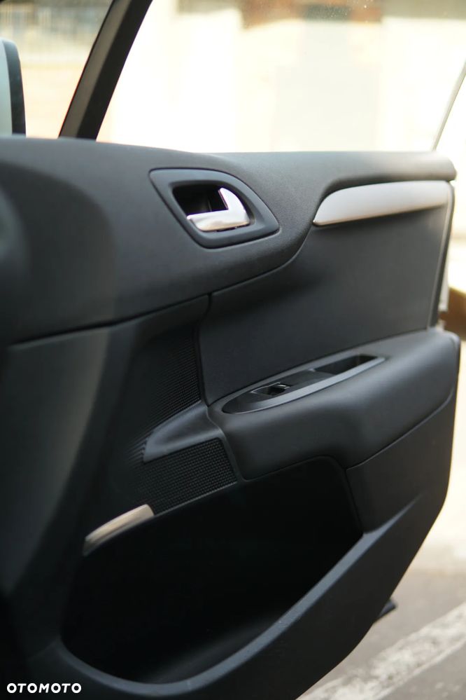 Citroën C4 - 15