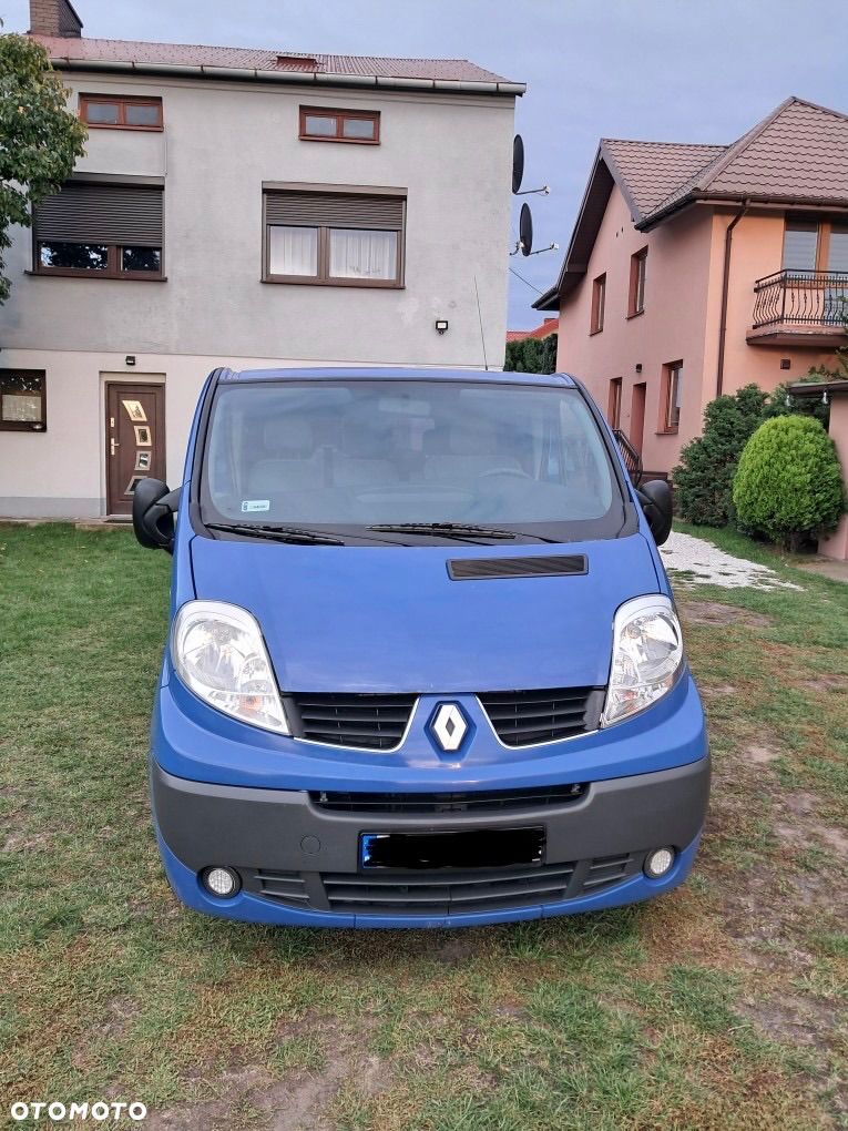 Renault Trafic - 1