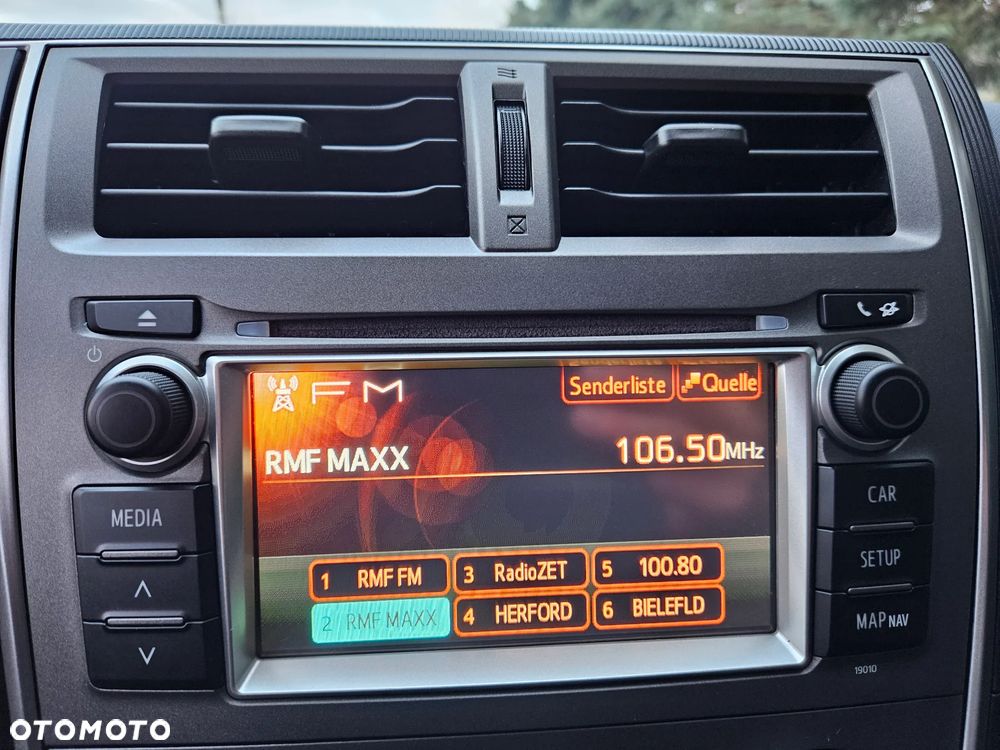 Toyota Verso S 1.33 VVT-i Multidrive Club - 28