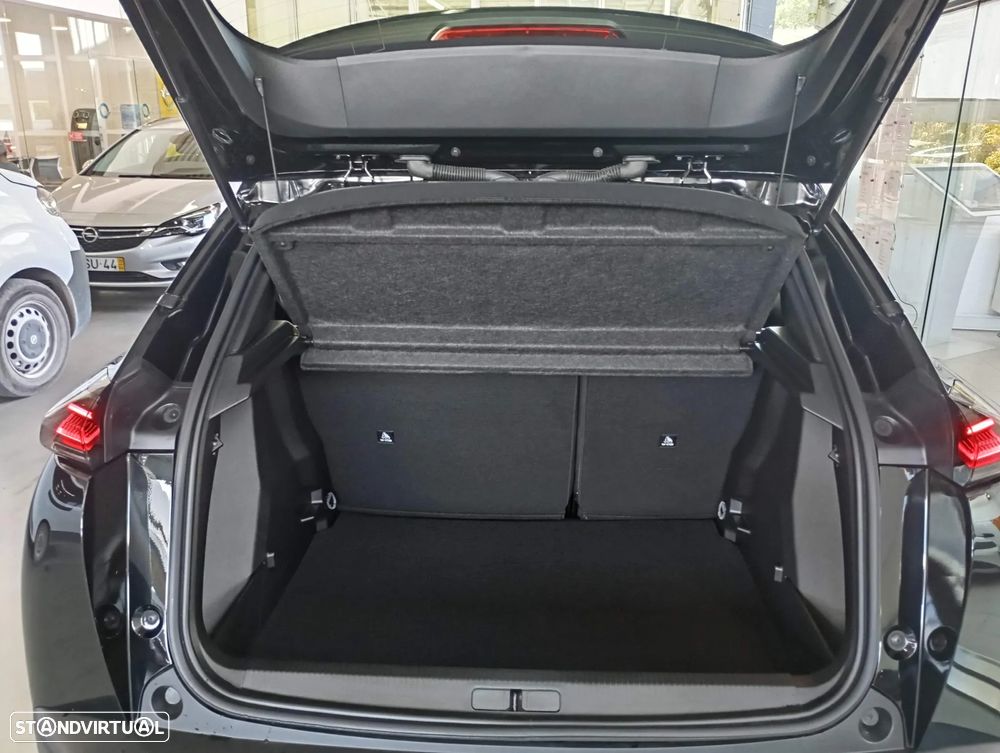 Peugeot 2008 1.2 PureTech Style - 6