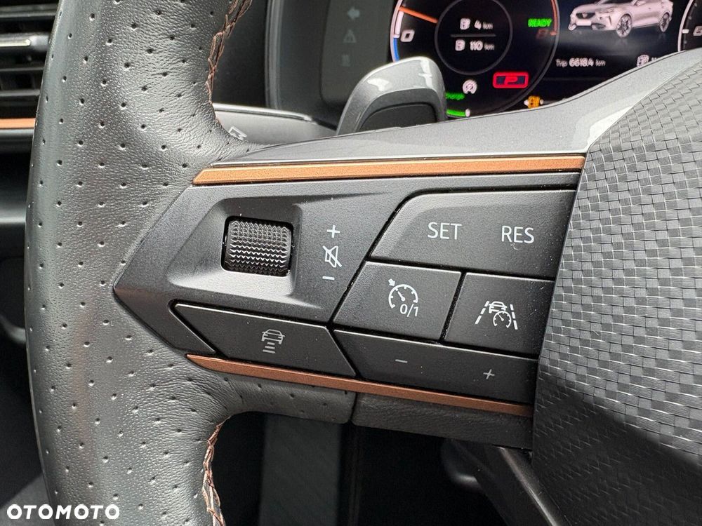 Cupra Formentor 1.4 e-Hybrid DSG - 23